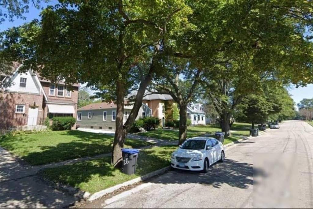 2 Bedroom Apt Near Great Lakes Naval Base And 6 Flags Waukegan Buitenkant foto