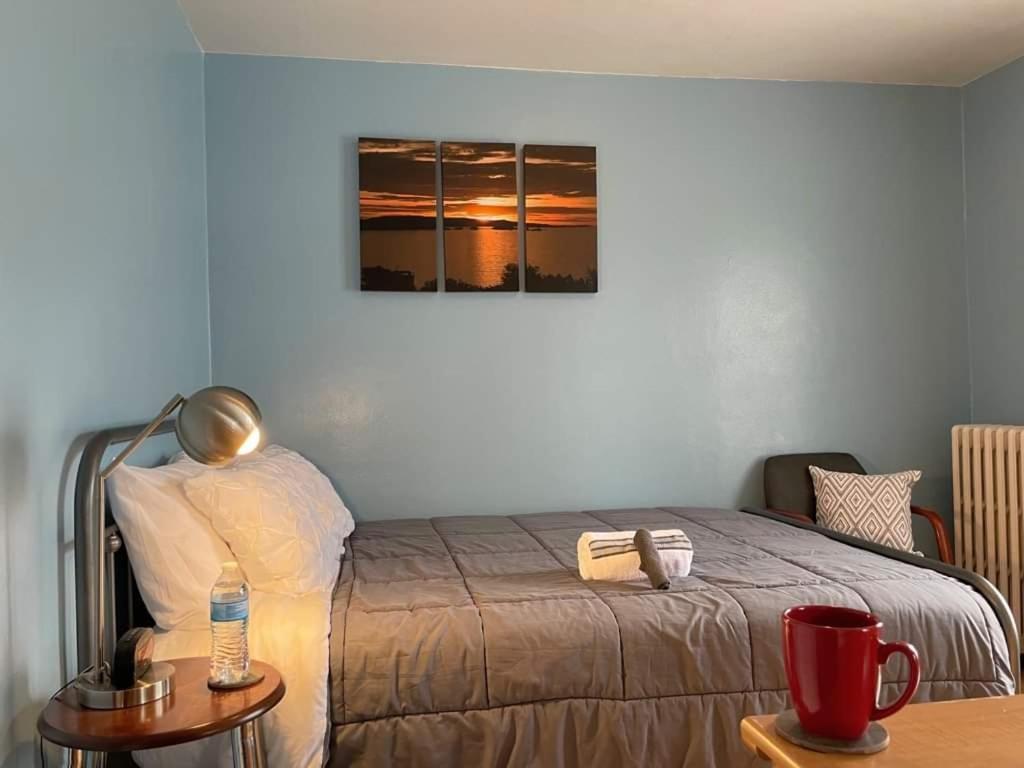 2 Bedroom Apt Near Great Lakes Naval Base And 6 Flags Waukegan Buitenkant foto